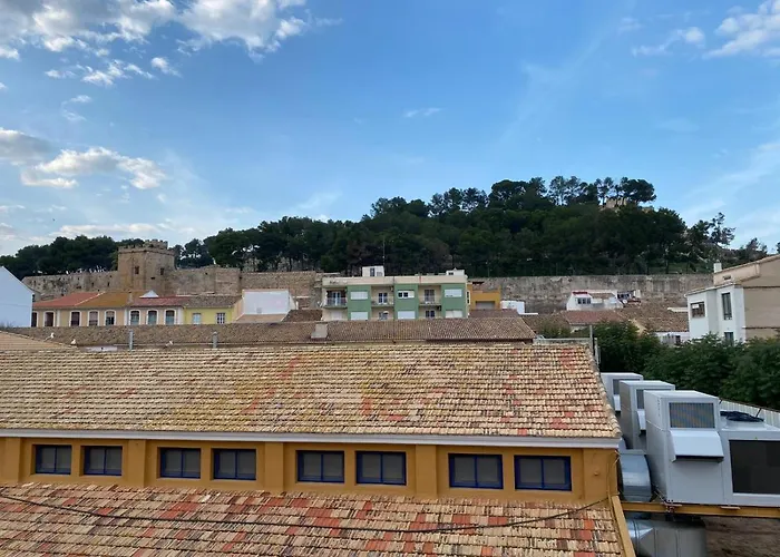 En Pleno Centro De Con Vistas Al Castillo!!!